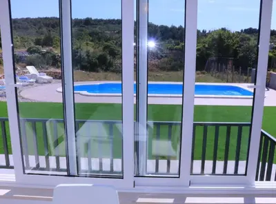 Bazen u objektu Nane Garden house with heated pool ili u blizini