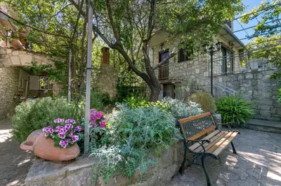 Vrt u objektu Apartments with parking space Supetar, Brac - 22123