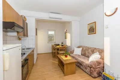 Kuhinja ili čajna kuhinja u objektu Apartments Tonci