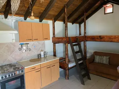 Kuhinja ili čajna kuhinja u objektu House Ivica