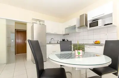 Kuhinja ili čajna kuhinja u objektu Apartments Jerko