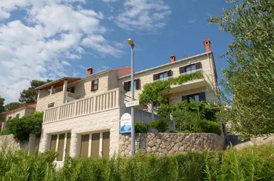 Zgrada u kojoj se nalazi apartman