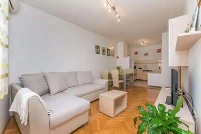 Kuhinja ili čajna kuhinja u objektu Apartments Cetina
