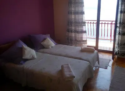 Krevet ili kreveti u jedinici u objektu Apartments Katica, Pisak