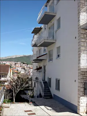 Zgrada u kojoj se nalazi apartman