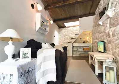 Kuhinja ili čajna kuhinja u objektu Stone cottage Lavandula