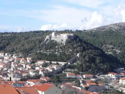 Pogled na planine ili pogled na planine iz apartmana