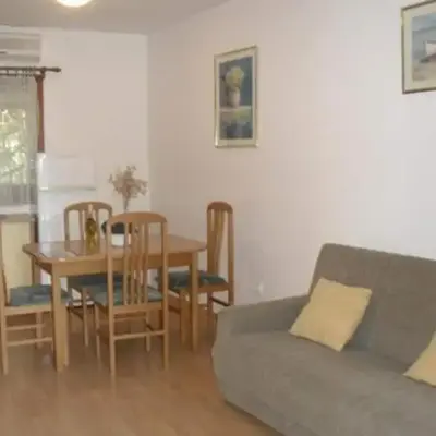 Apartments White House - Two Bedroom Apartment with Balcony and Sea View 2