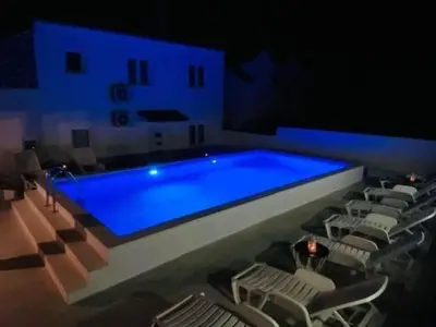 Bazen u objektu Villa Brazza - Studio Apartment ili u blizini