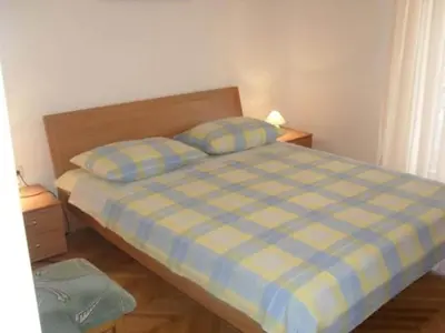 Krevet ili kreveti u jedinici u objektu Apartments White House - One Bedroom apartment with Balcony 4