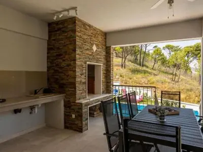 Balkon ili terasa u objektu Modern & Stylish Villa with Private Pool - Four Bedroom Villa with Pool