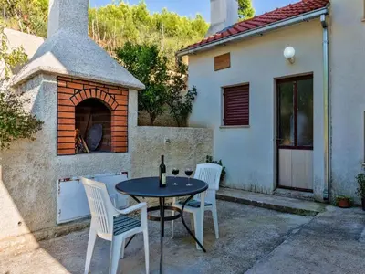 Zgrada u kojoj se nalazi apartman