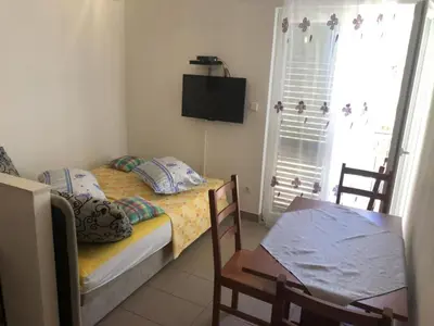 Krevet ili kreveti u jedinici u objektu Apartmani Villa Borzic - One Bedroom Apartment with Terarce and Sea View