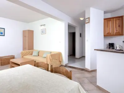 Kuhinja ili čajna kuhinja u objektu Dolac Green Side Apartments - Two Bedroom Apartment 1
