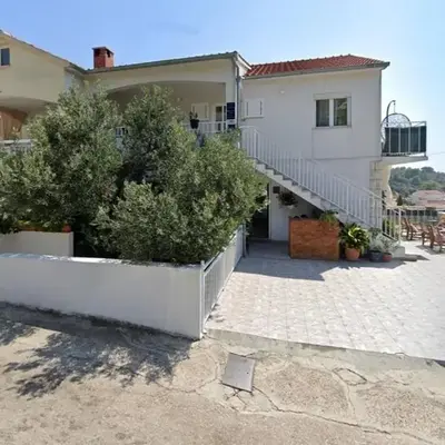Family-friendly apartments with swimming pool Hvar - 24484