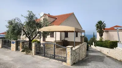 Zgrada u kojoj se nalazi apartman