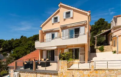 Zgrada u kojoj se nalazi apartman