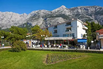 Pogled na planine ili pogled na planine iz apartmana