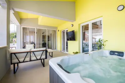 Tlocrt objekta The Penthouse Harmony Beachfront with Hot Tub