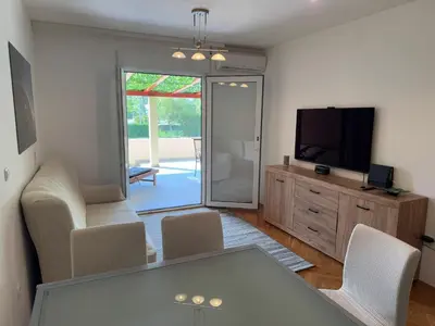TV i/ili zabavni centar u objektu Apartment Marina
