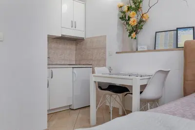 Kuhinja ili čajna kuhinja u objektu Apartments with parking space Makarska - 24562