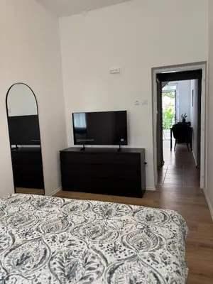 TV i/ili zabavni centar u objektu PMB oasis