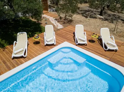 Bazen u objektu Villa Olea Lux Bol ili u blizini