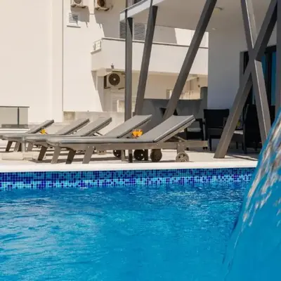 Apartman Mia 5 - Omis by Villas Guide