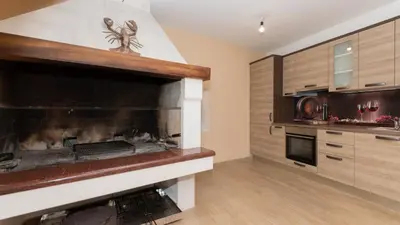 Kuhinja ili čajna kuhinja u objektu Apartman Mia 6 - Omis by Villas Guide