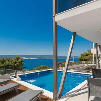 Apartman Mia 7 - Omis by Villas Guide