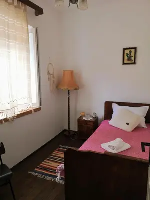 Krevet ili kreveti u jedinici u objektu Cosy 4bedrooms Holiday House Ruška - Dol