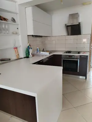 Kuhinja ili čajna kuhinja u objektu Apartman Š&B SUMARTIN
