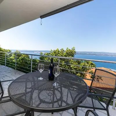 2 Bedroom Stunning Apartment In Stanici