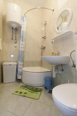 Kupaonica u objektu Apartment Mikulić