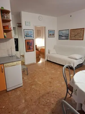 Kuhinja ili čajna kuhinja u objektu Marinero 1