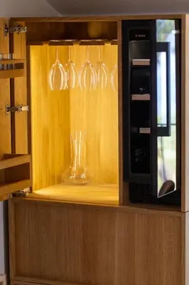 Certifikat, nagrada, logo ili neki drugi dokument izložen u objektu Dreamy loft with sea view