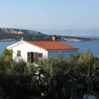 Apartments by the sea Cove Pokrivenik