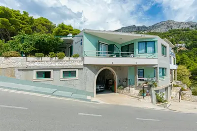 Pogled na planine ili pogled na planine iz apartmana