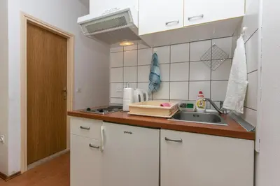 Kuhinja ili čajna kuhinja u objektu Studio Brela 6907c