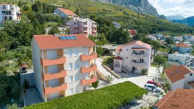 Pogled na planine ili pogled na planine iz apartmana
