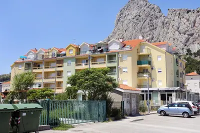 Pogled na planine ili pogled na planine iz apartmana