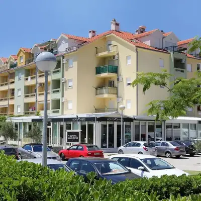Holiday apartments Omis - 9492