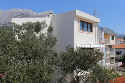 Pogled na planine ili pogled na planine iz apartmana