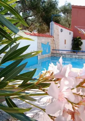 Bazen u objektu Apartments with a swimming pool Splitska, Brac - 2889 ili u blizini