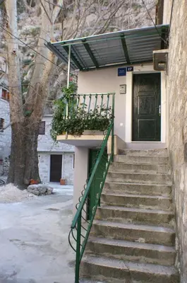 Zgrada u kojoj se nalazi apartman
