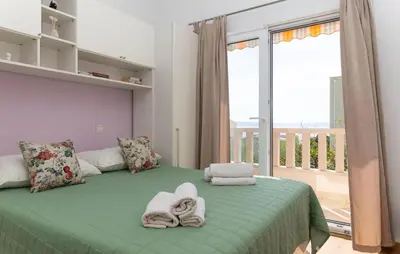 Krevet ili kreveti u jedinici u objektu Beautiful Apartment In Makarska With Wifi