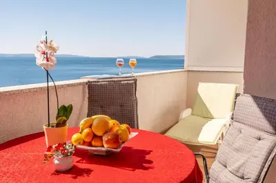 Hrana u apartmanu ili u blizini