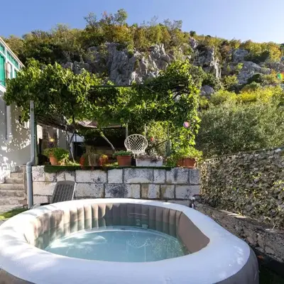 4 Bedroom Gorgeous Home In Gornja Brela