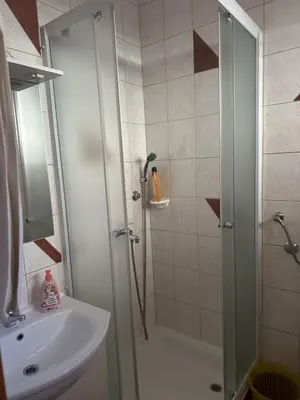 Kupaonica u objektu Dvokrevetni studio Centar
