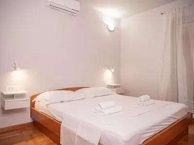 Krevet ili kreveti u jedinici u objektu Apartment Jakša-center of town Hvar